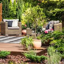 To download this small deck decorating ideas on a budget in high resolution, right click on the image and choose save image as and then you will get this image about small backyard deck ideas for small yards. 12 Diy Floating Deck Ideas Backyard Decorating Ideas