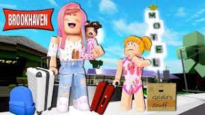 Titi juegos y goldie juegan el obby mas kawaii y cute en todo roblox! Somos Pobres En Brookhaven Roblox Titi Juegos Youtube