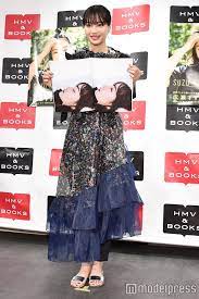 画像2 28 広瀬すず ヤギにワンピース食べられる 幸せな撮影 すず 広瀬すず 写真集 ワンピース