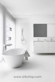 Laufen Mineralgu Badewanne Kartell Freistehend 1715x815x520 Mm Wei Badewanne Badezimmer Trends Neues Badezimmer