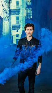 The british actor wears a tailored suit by prada. Tom Holland 2021 Wallpapers Wallpaper Cave