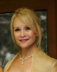 Suzanne Davies Obituary