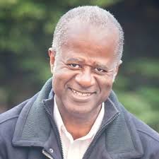 Reginald Bailey's Instagram, Twitter & Facebook