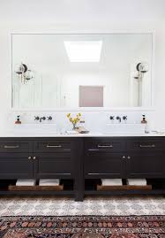 Black Hardware Miss Moss Bathroom Inspiration Bathroom Design Beautiful Bathrooms