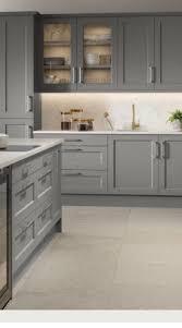 Sometimes, you're ready for a completely new look in your kitchen or bathroom, but the existing cabinets are in perfectly good condition. Replacement Kitchen Doors Diy Kitchens Cheap Kitchens Cheap Diy Kitchens Uk