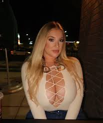 Taya Christian Porn Pic - EPORNER