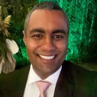 400+ "Douglas Pires" profiles