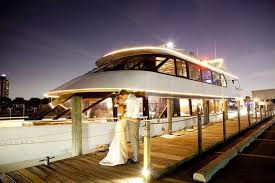 Weddings Luxury Yacht Wedding Venue In Detroit Detroit Wedding Venue Yacht Wedding Venue Yacht Wedding
