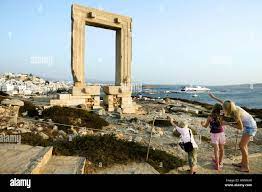 Girl In Naxos Immagini e Fotos Stock - Alamy