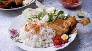 1agustus2019 Assalamu Alaikum Nasi Gurih Daun Jeruk Yg Jadi Menu Kemarin Sedaap Maa Syaa Allah Lauknya Saya Bikin Ayam Goreng Dan