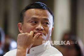 Ma has been in the spotlight recently as china has cracked down on his business empire. Hwtvizdhirx4 M