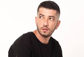 Gustavo Reinert Music & Downloads