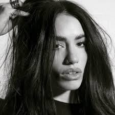 Melanie Pereira (@MelPereira0395)