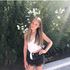 Helene boshoven samuel was born on 4th may 2004 in new york, united states. Helene Boshoven Samuel Wiki Biography Age Siblings Contact Photos