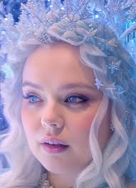 Children playing with knives and parenting concerns