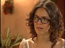 Gatas & Tuercas" Olivia supo que Karla es adoptada (TV Episode 2006)