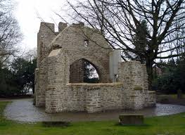 Jahrhundert mit einem wassergraben umgeben, wurde er in der ersten hälfte des 13. Sylvesterkapelle Bochum Wikipedia