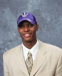 Shams charania of the athletic is reporting that the raptors are trying to throw their hat in the schroder ring,. Chris Bosh On Twitter Hey Raptors I See You Got The Fourth Pick In This Year S Draft I D Say It Went Pretty Well The Last Two Times Right Mrvincecarter15 Https T Co Qdud09eggg