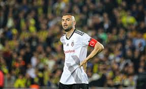 Burak yılmaz kimdir, hayatı ve biyografisi. Metin Tekin Den Burak Yilmaz Yorumu
