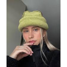 L L O Y D (@l__l__o__y__d) · Vancouver, BC