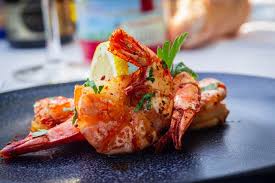 Eat smarter zeigt ihnen wie sie garnelen richtig schälen und putzen. Mediterrane Garnelenpfanne Mit Chili Knoblauch So Einfach Geht S