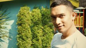 Diajarkan Salat oleh Baim Wong, Giovanni Tobing Ungkap Cerita Haru