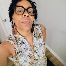 Somebody posted this lady who was in their church saying they were  uncomfortable with her being there due to the way she looks. What I see 👀  is desperation and brokenness. What