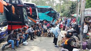 Pemudik difabel bersiap menaiki bus khusus penyandang disabilitas saat acara mudik ramah anak dan disabilitas 2019 di balai besar. Breaking News Pemerintah Tiadakan Mudik Tahun Ini Tribunnews Com Mobile