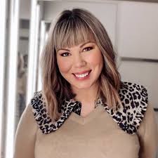 Amy Foss (@whatsamywearing) • Instagram photos and videos