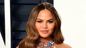 19 celebrity reactions to trump getting banned from twitter. Chrissy Teigen Sad She Will Never Be Pregnant Again Bbc News