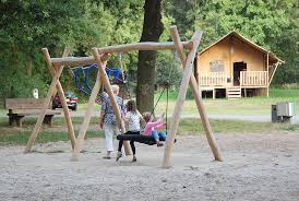 Alle attracties staan garant voor een dag vol speelplezier. Review Vakantiepark Beekse Bergen