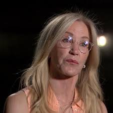 Felicity Huffman Attends The Saks Fifth Avenue'S Unforgettable Evening To  Benefit Eif'S Women'S Cancer Research Fund Held At The Beverly Wilshire  Hotel In California Stock Photo - Alamy