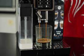 Delonghi magnifica ecam22.110b coffee machine. The Delonghi Dinamica Ecam 350 55 B Review 2021