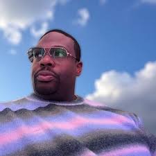 When you are friends 🥹❤️‍🩹 both confident. Sisterhood