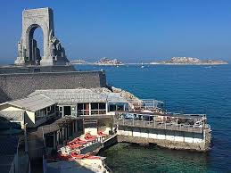 Restaurant Lounge Bar Plage Privee Le Bistrot Plage 13007 Marseille Marseille Marseille Ville Bistrot Paris