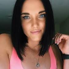 Emily Winters's Instagram, Twitter & Facebook