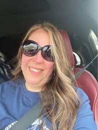 Where can we find a peach pie packed with fruit and not with goop in  Columbus, Ohio?