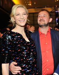 He is the husband of actress cate blanchett. Cate Blanchett Was All Smiles With Husband Andrew Upton At Giorgio Party On All The Best Oscars Bashes Popsugar Celebrity Photo 4