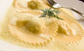 Flusskrebsravioli An Safran Schaum Lecker Ravioli Ravioli Rezept
