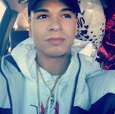 Looking for a friend or more woman only. Dorian Sanders 31361076 Federal  prison camp edgefield unit D4 P.O. Box 725 Edgefield, SC 29824