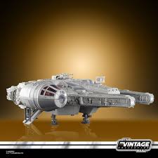The millennium falcon is a fictional starship in the star wars franchise. Millennium Falcon Smuggler S Run Raumschiff Vintage Collection Exclusive Star Wars Galaxy S Edge Sci Fi Corner