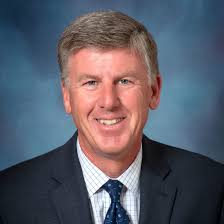 Business notebook: Hendrick trustee takes top honor