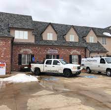 Landmark construction group, llc is an oklahoma city based construction company active in the commercial building industry throughout the state of oklahoma. Landmark Construction Home Facebook