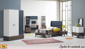 Hem çıkarmış olduğu modellerin şık tasarımları ve hem de gençlerin tarzını yakalama konusundaki başarısı bunun sebeplerinden biridir. Genc Odalari