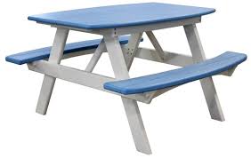 Child S Picnic Table In 2020 Polywood Outdoor Furniture Picnic Table Outdoor Wood Furniture