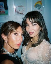 Sandra Lowe's Instagram, Twitter & Facebook