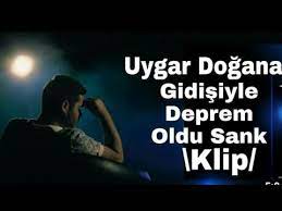.sahnelerde seslendirdiğin gidişinle deprem oldu sanki şarkısını nihayet stüdyo çalışmasını yaptı gidişinle deprem oldu sanki üzerime çöktü koca dünya enkazında kaldım bu beter acıların oy oy. Uygar Doganay Gidisinle Deprem Oldu Sanki Klip Youtube