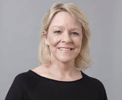 Lara Sharpe's Instagram, Twitter & Facebook