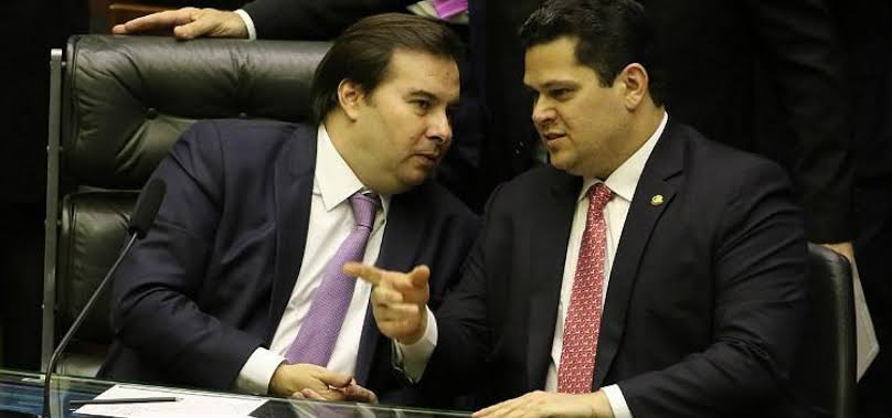 Image result for alcolumbre e maia"