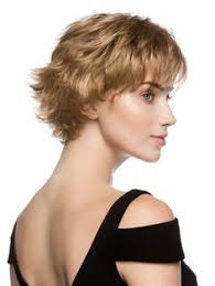 35 short straight hairstyles and haircuts that are super hot. Da Or Duck S Tail Hairstyle